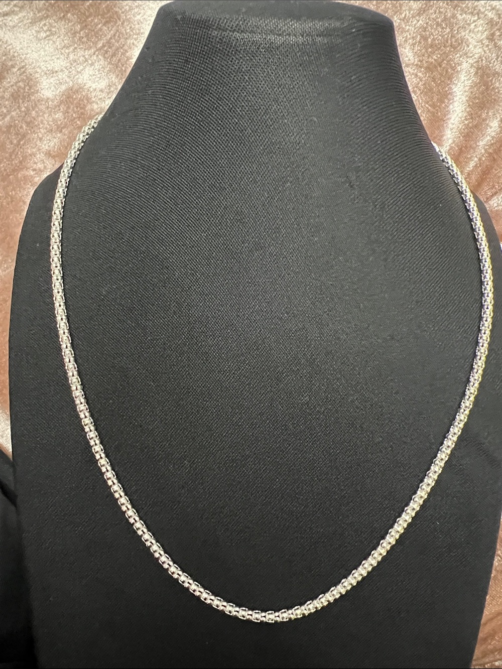 Sterling Silver 925 Italy popcorn chain necklace 
20 inches
